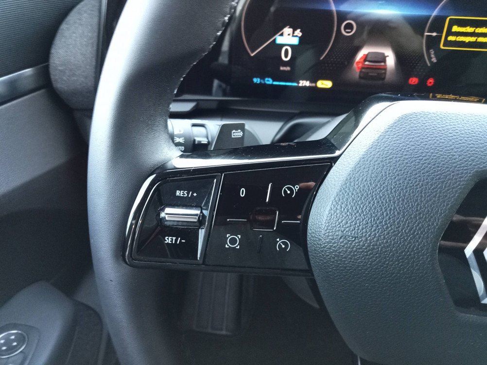 Acheter Renault Megane E-Tech Megane E-Tech EV60 220 ch super charge Equilibre 5p occasion dans les concessions du Groupe Faurie