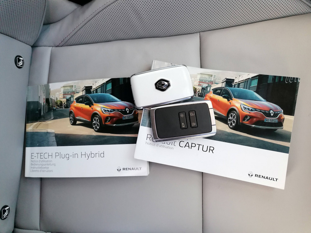Acheter Renault Captur 2 Captur E-Tech Plug-in 160 Initiale Paris 5p occasion dans les concessions du Groupe Faurie
