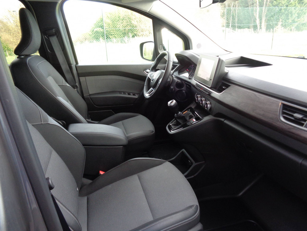Acheter Renault Kangoo 3 Kangoo Blue dCi 95 Techno 5p occasion dans les concessions du Groupe Faurie
