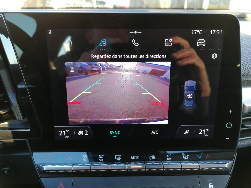 Acheter Renault Megane E-Tech Megane E-Tech EV60 220 ch super charge Equilibre 5p occasion dans les concessions du Groupe Faurie