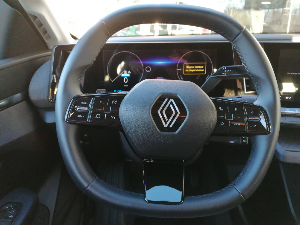 Acheter Renault Megane E-Tech Megane E-Tech EV60 220 ch super charge Equilibre 5p occasion dans les concessions du Groupe Faurie