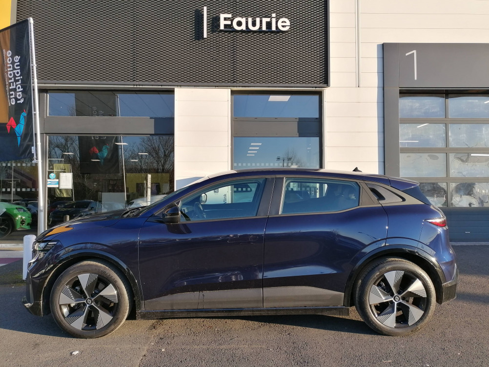 Acheter Renault Megane E-Tech Megane E-Tech EV60 220 ch super charge Equilibre 5p occasion dans les concessions du Groupe Faurie