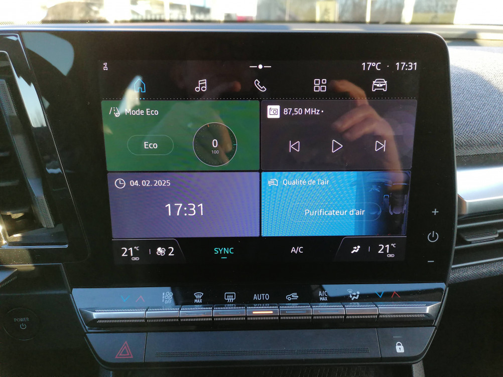 Acheter Renault Megane E-Tech Megane E-Tech EV60 220 ch super charge Equilibre 5p occasion dans les concessions du Groupe Faurie