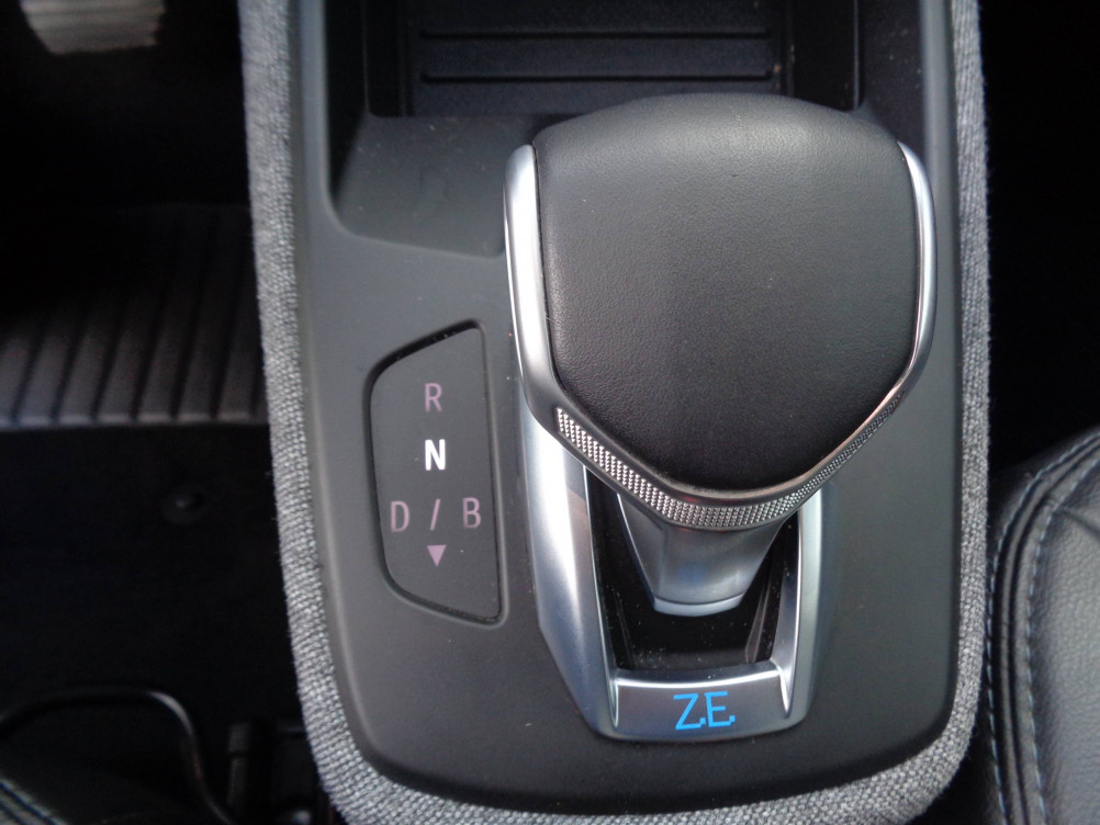 Acheter Renault Zoe Zoe R110 Zen 5p occasion dans les concessions du Groupe Faurie