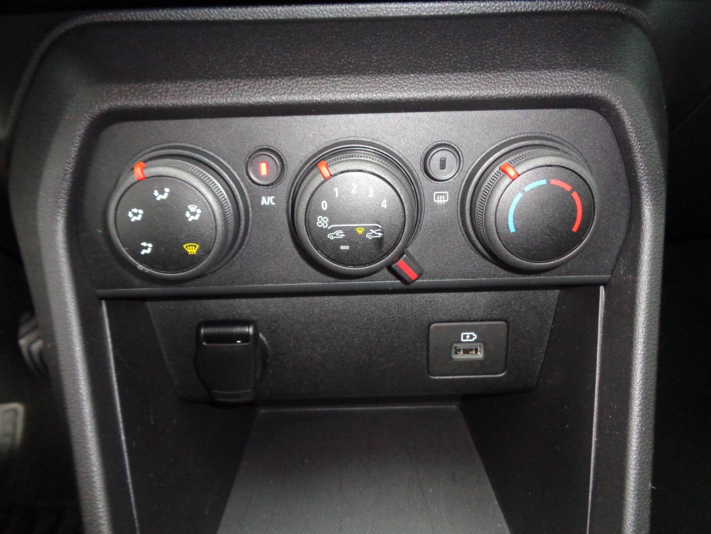 Acheter Dacia Sandero Sandero TCe 90 - 22 Confort 5p occasion dans les concessions du Groupe Faurie