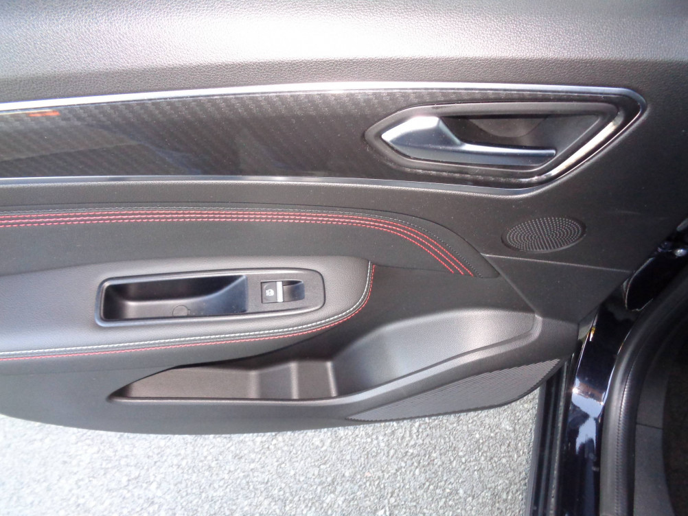 Acheter Renault Arkana Arkana E-Tech 145 R.S. Line 5p occasion dans les concessions du Groupe Faurie