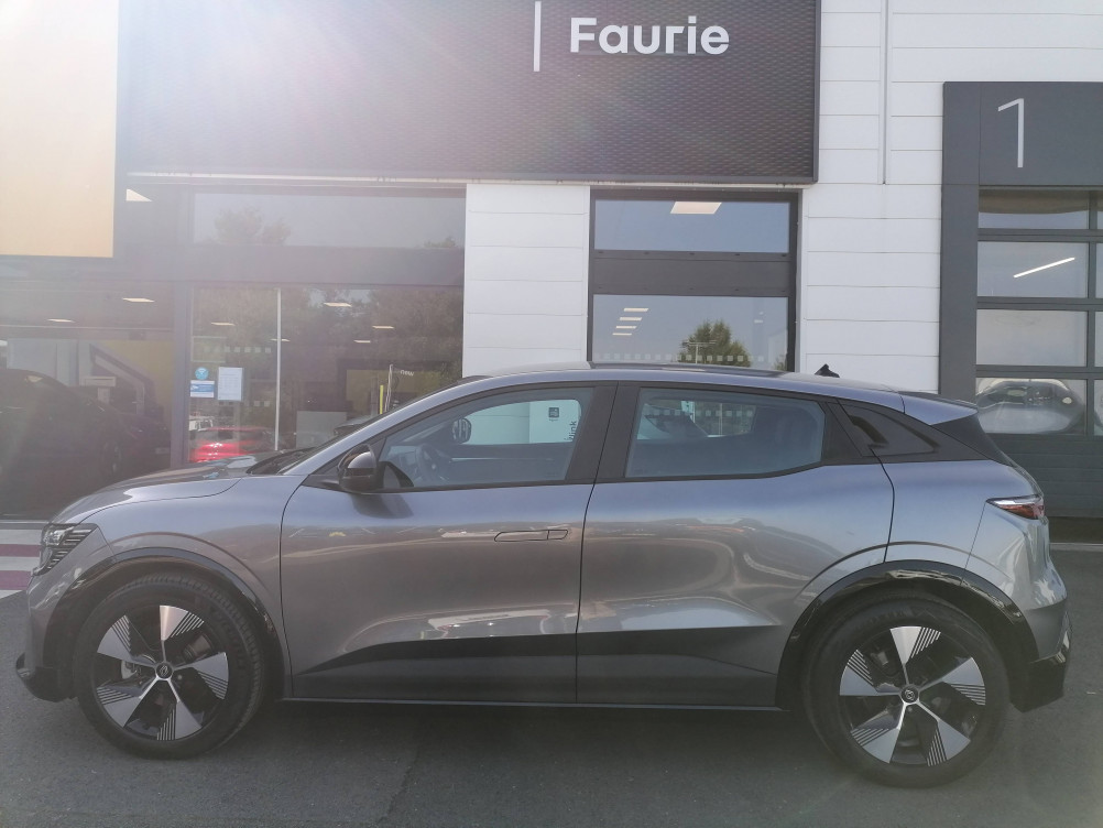 Acheter Renault Megane E-Tech Megane E-Tech EV60 220 ch super charge Equilibre 5p occasion dans les concessions du Groupe Faurie