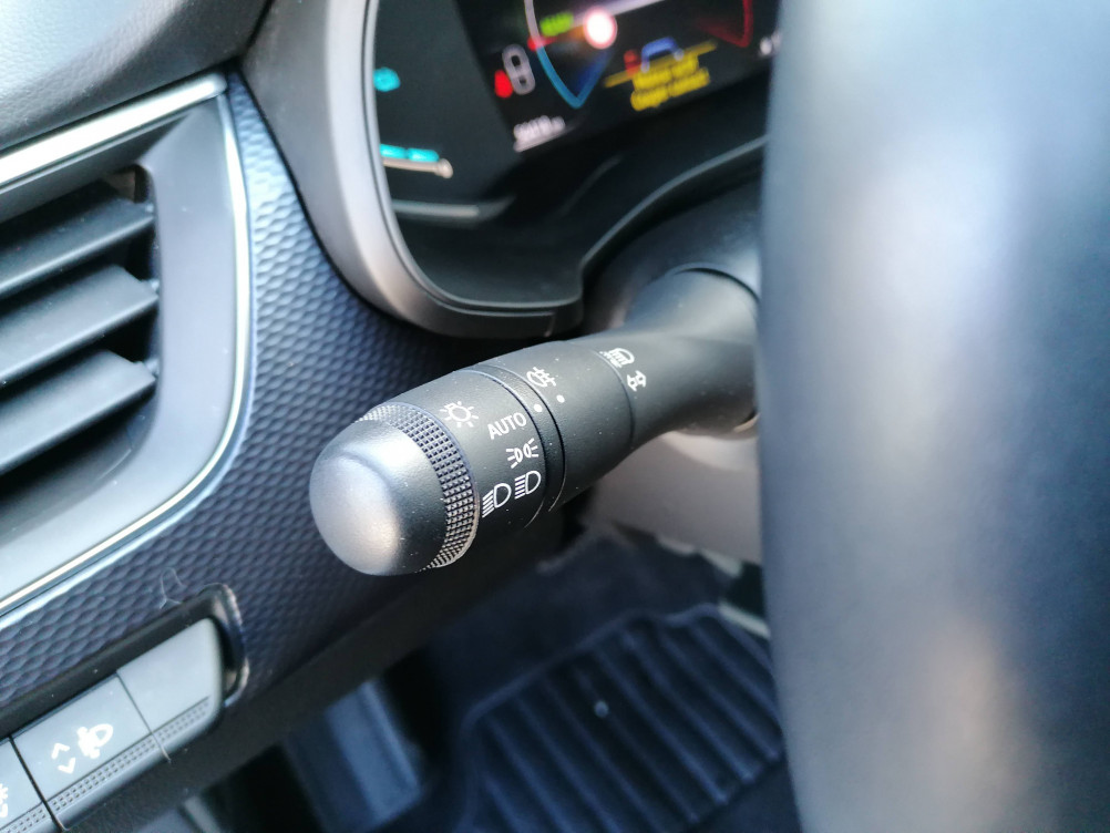 Acheter Renault Arkana Arkana E-Tech 145 Business 5p occasion dans les concessions du Groupe Faurie