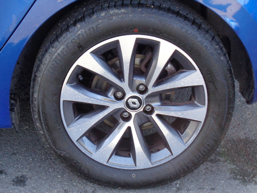 Acheter Renault Clio 5 Clio TCe 140 - 21 Intens 5p occasion dans les concessions du Groupe Faurie