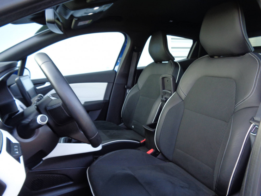Acheter Renault Clio 5 Clio TCe 140 - 21 Intens 5p occasion dans les concessions du Groupe Faurie