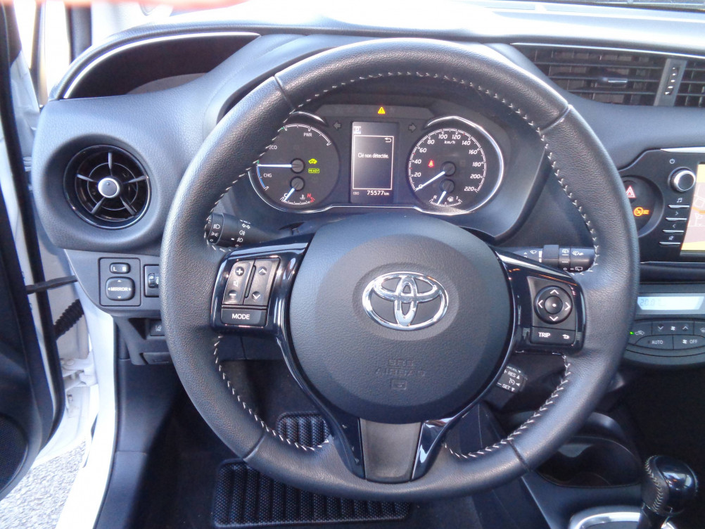 Acheter Toyota Yaris Yaris Hybride 100h Collection 5p occasion dans les concessions du Groupe Faurie
