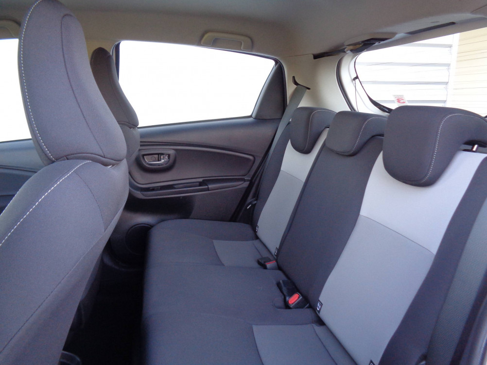 Acheter Toyota Yaris Yaris Hybride 100h Collection 5p occasion dans les concessions du Groupe Faurie