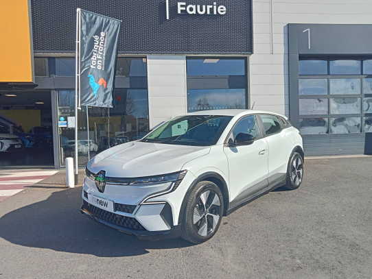 Acheter Renault Megane E-Tech Megane E-Tech EV60 220 ch optimum charge Equilibre 5p occasion dans les concessions du Groupe Faurie