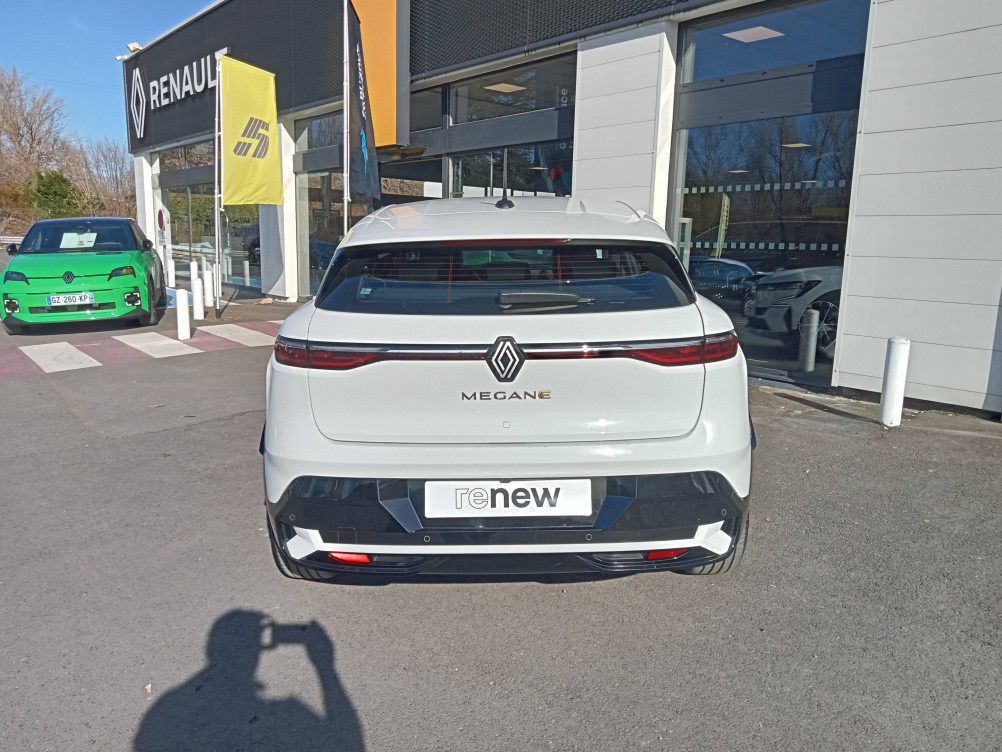 Acheter Renault Megane E-Tech Megane E-Tech EV60 220 ch optimum charge Equilibre 5p occasion dans les concessions du Groupe Faurie