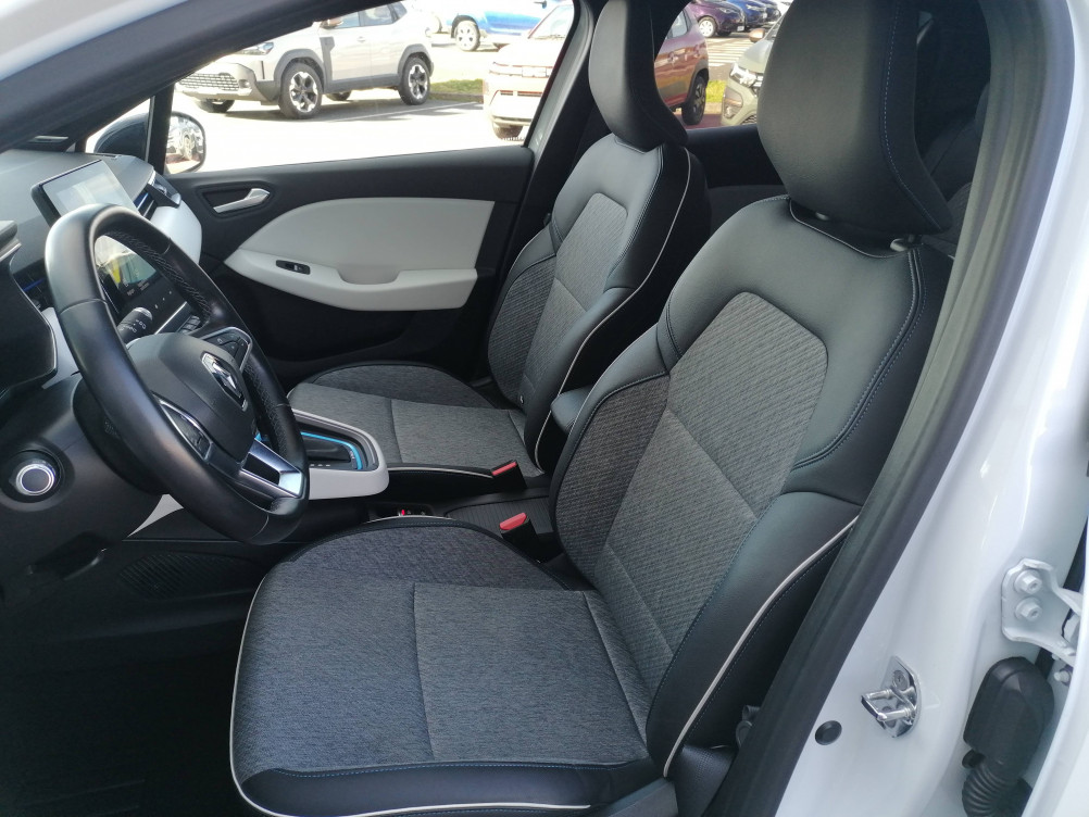 Acheter Renault Clio 5 Clio E-Tech 140 - 21 Première Edition 5p occasion dans les concessions du Groupe Faurie