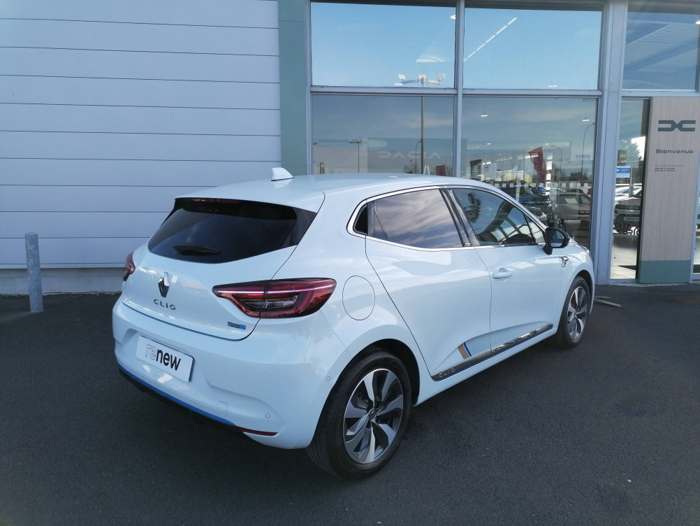 Acheter Renault Clio 5 Clio E-Tech 140 - 21 Première Edition 5p occasion dans les concessions du Groupe Faurie
