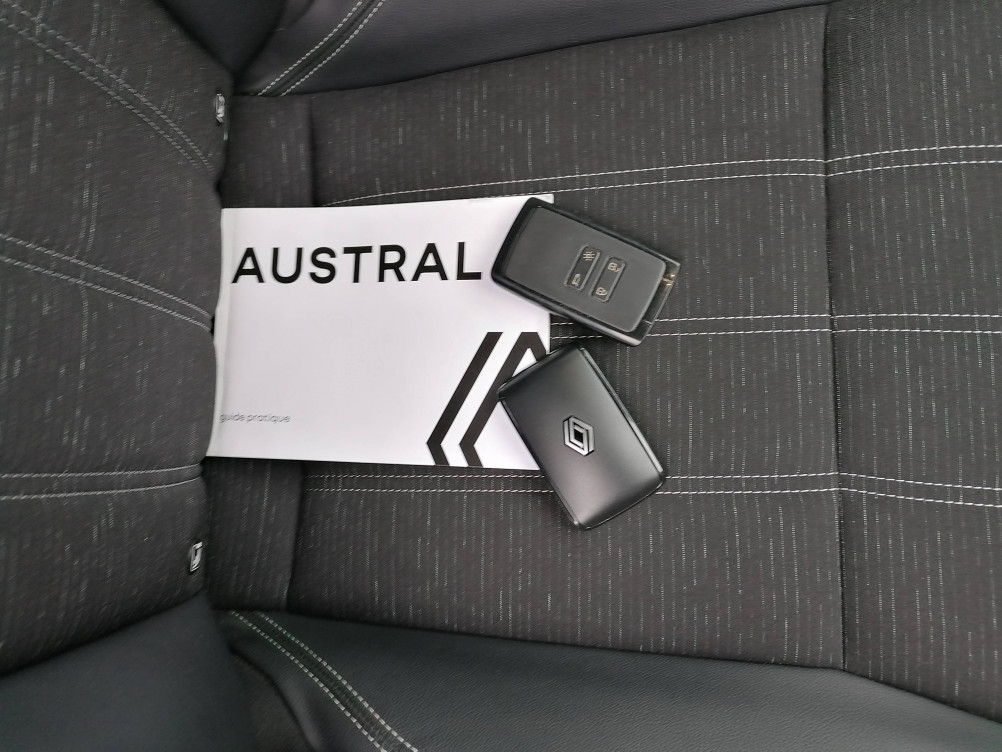 Acheter Renault Austral Austral E-Tech hybrid 200 Techno 5p occasion dans les concessions du Groupe Faurie