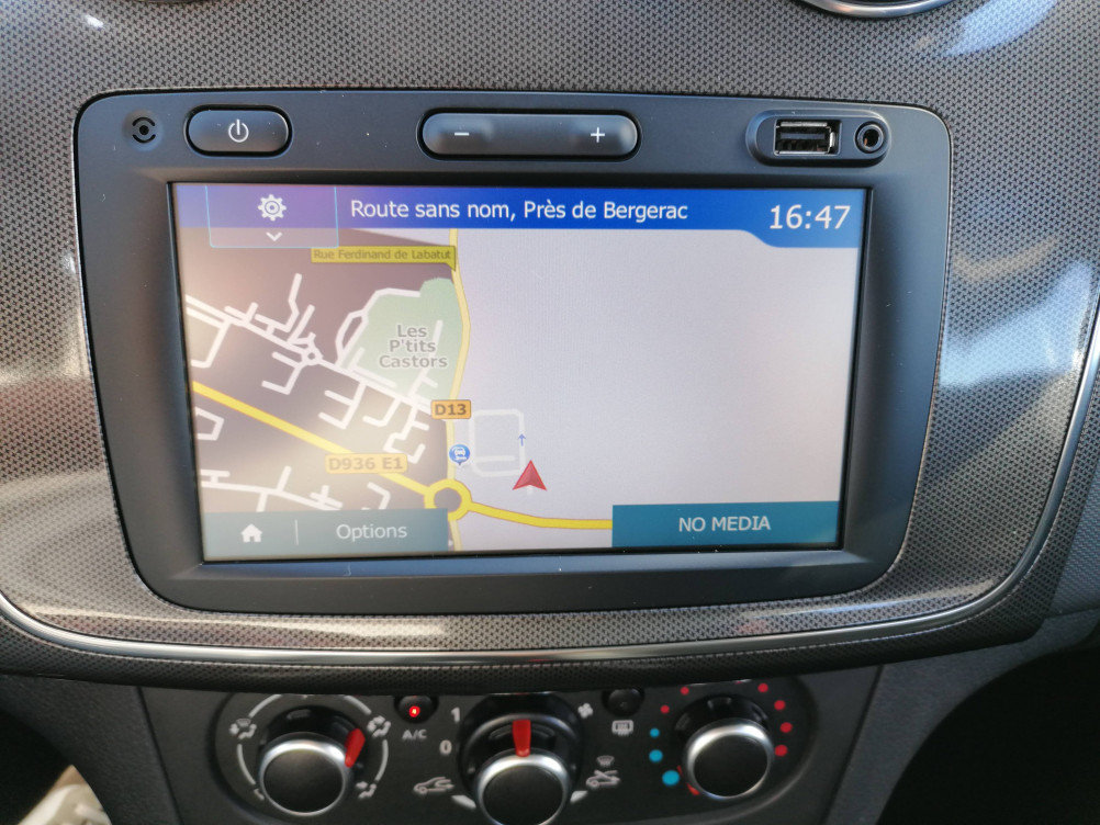 Acheter Dacia Sandero Sandero Blue dCi 95 Stepway 5p occasion dans les concessions du Groupe Faurie