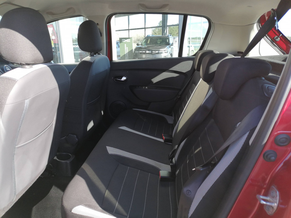 Acheter Dacia Sandero Sandero Blue dCi 95 Stepway 5p occasion dans les concessions du Groupe Faurie