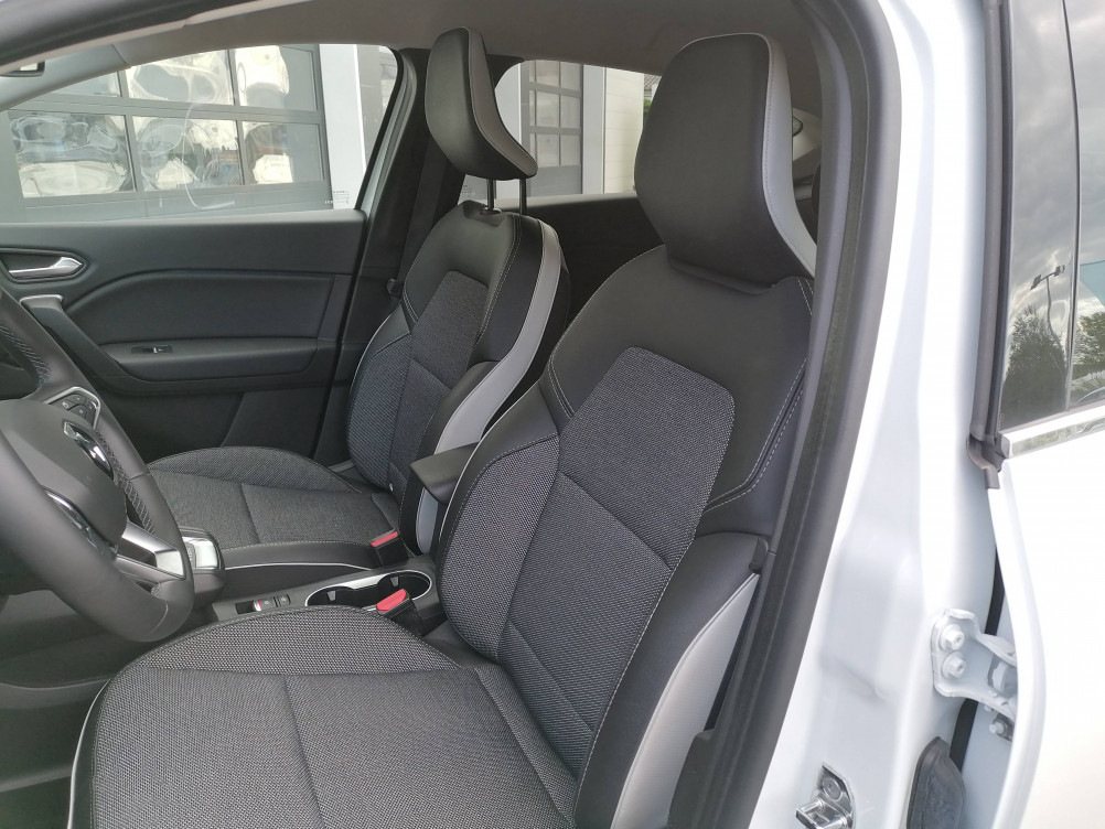 Acheter Renault Captur 2 Captur E-Tech 145 - 21 Intens 5p occasion dans les concessions du Groupe Faurie