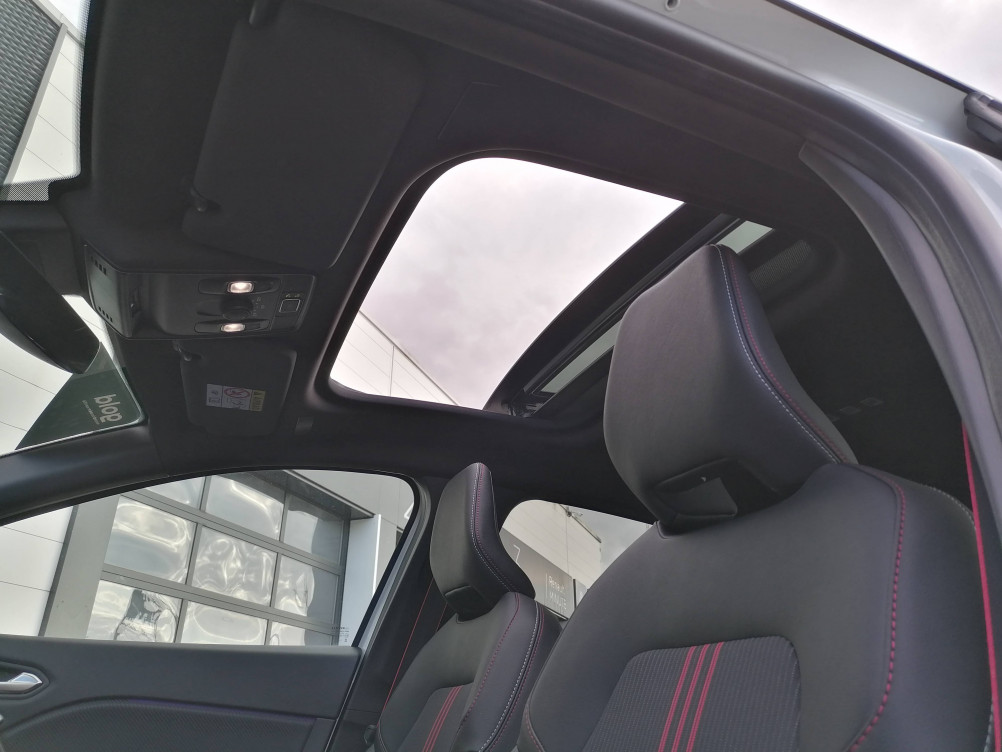 Acheter Renault Captur 2 Captur E-Tech 145 - 21 R.S. Line 5p occasion dans les concessions du Groupe Faurie