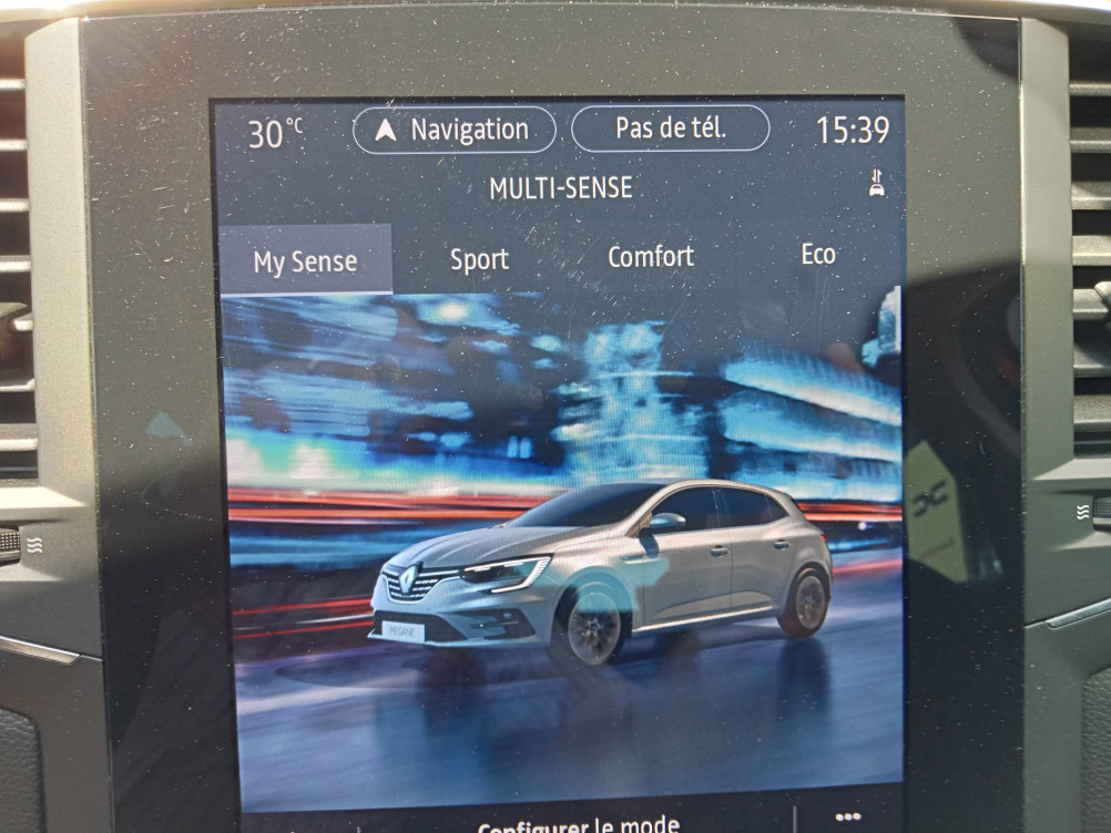 Acheter Renault Megane 4 Mégane IV Berline TCe 140 EDC FAP Intens 5p occasion dans les concessions du Groupe Faurie