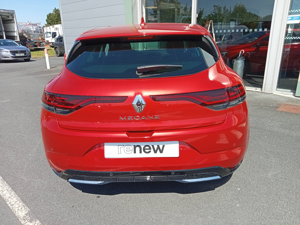 Acheter Renault Megane 4 Mégane IV Berline TCe 140 EDC FAP Intens 5p occasion dans les concessions du Groupe Faurie
