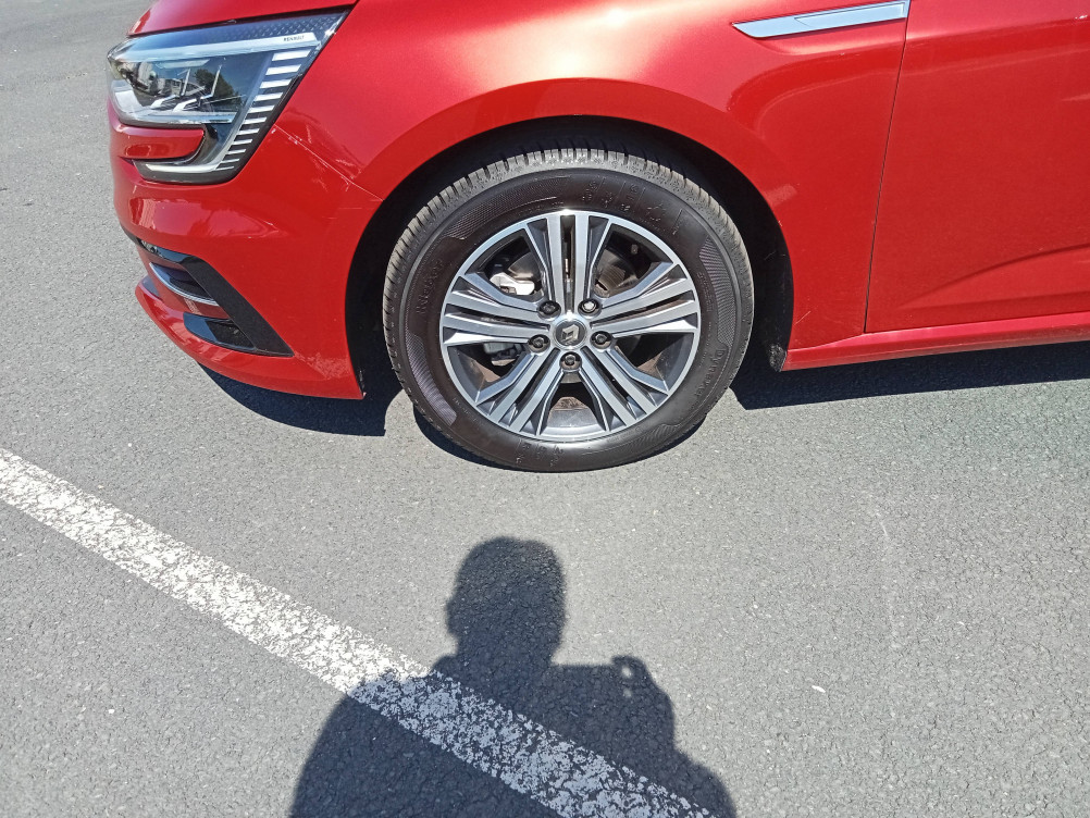 Acheter Renault Megane 4 Mégane IV Berline TCe 140 EDC FAP Intens 5p occasion dans les concessions du Groupe Faurie