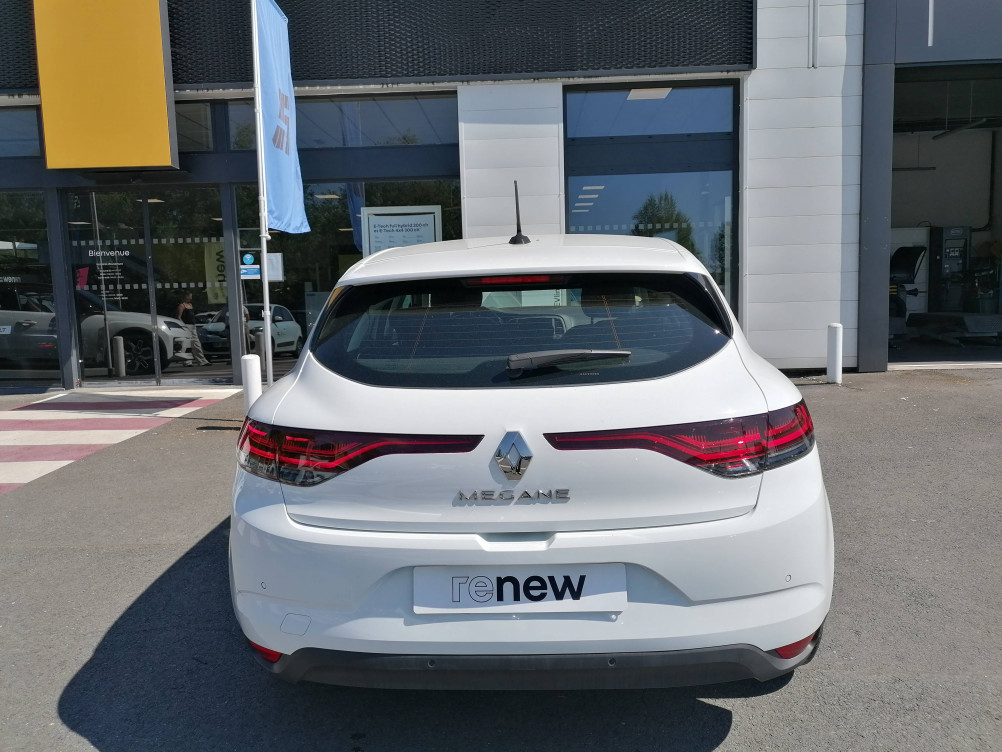 Acheter Renault Megane 4 Mégane IV Berline Blue dCi 115 Business 5p occasion dans les concessions du Groupe Faurie