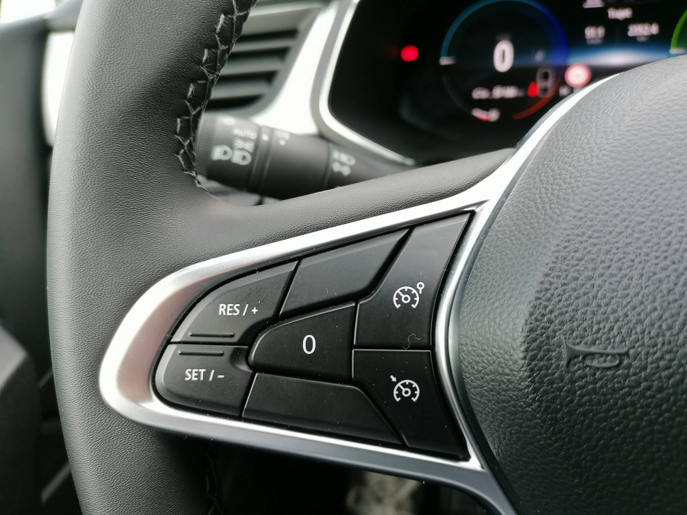 Acheter Renault Captur 2 Captur E-Tech full hybrid 145 Techno fast track 5p occasion dans les concessions du Groupe Faurie