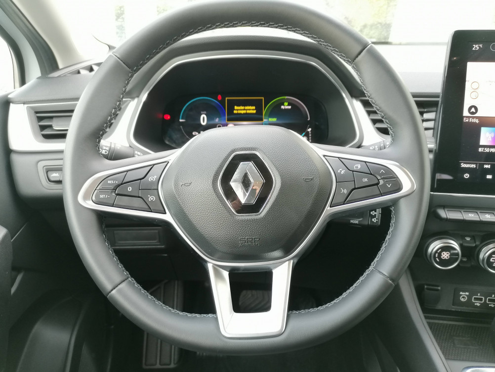 Acheter Renault Captur 2 Captur E-Tech full hybrid 145 Techno fast track 5p occasion dans les concessions du Groupe Faurie