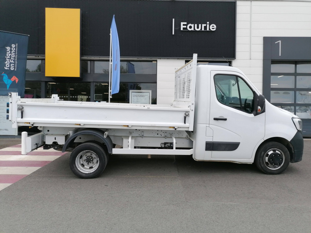 Acheter Renault Master 3 MASTER CC PROP RJ3500 PAF AR COURT L2 DCI 130 GRAND CONFORT 2p occasion dans les concessions du Groupe Faurie