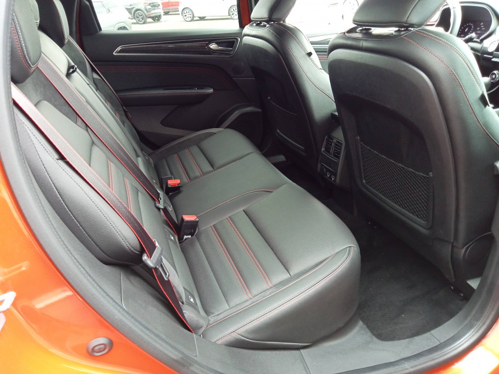 Acheter Renault Arkana Arkana TCe 140 EDC FAP R.S. Line 5p occasion dans les concessions du Groupe Faurie