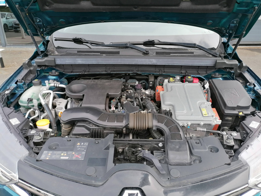 Acheter Renault Arkana Arkana E-Tech 145 R.S. Line 5p occasion dans les concessions du Groupe Faurie