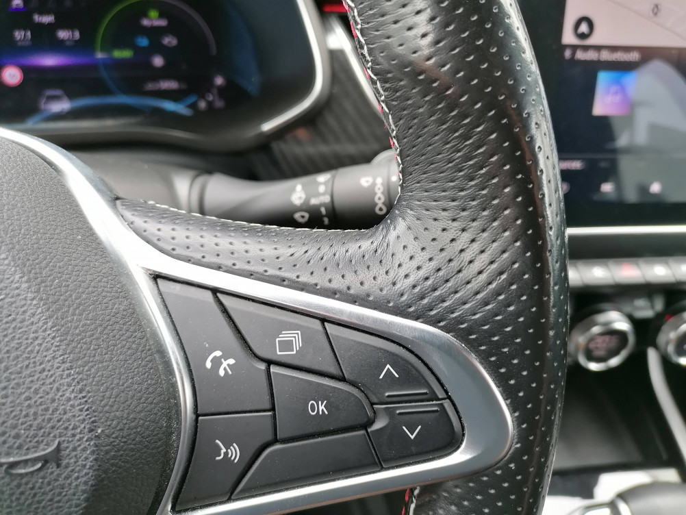 Acheter Renault Arkana Arkana E-Tech 145 R.S. Line 5p occasion dans les concessions du Groupe Faurie