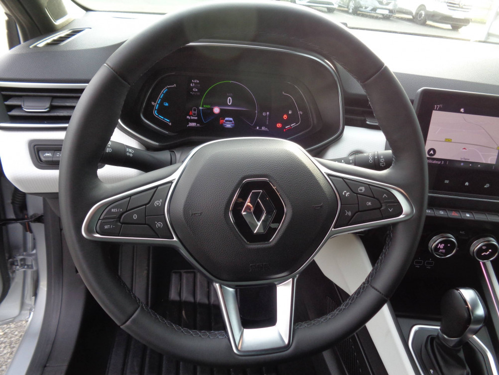Acheter Renault Clio 5 Clio E-Tech 140 Intens 5p occasion dans les concessions du Groupe Faurie