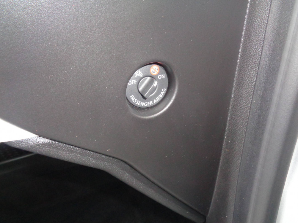Acheter Renault Clio 5 Clio E-Tech 140 Intens 5p occasion dans les concessions du Groupe Faurie