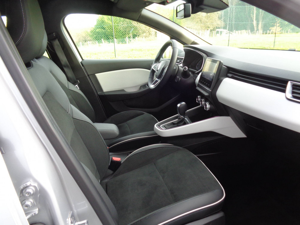 Acheter Renault Clio 5 Clio E-Tech 140 Intens 5p occasion dans les concessions du Groupe Faurie