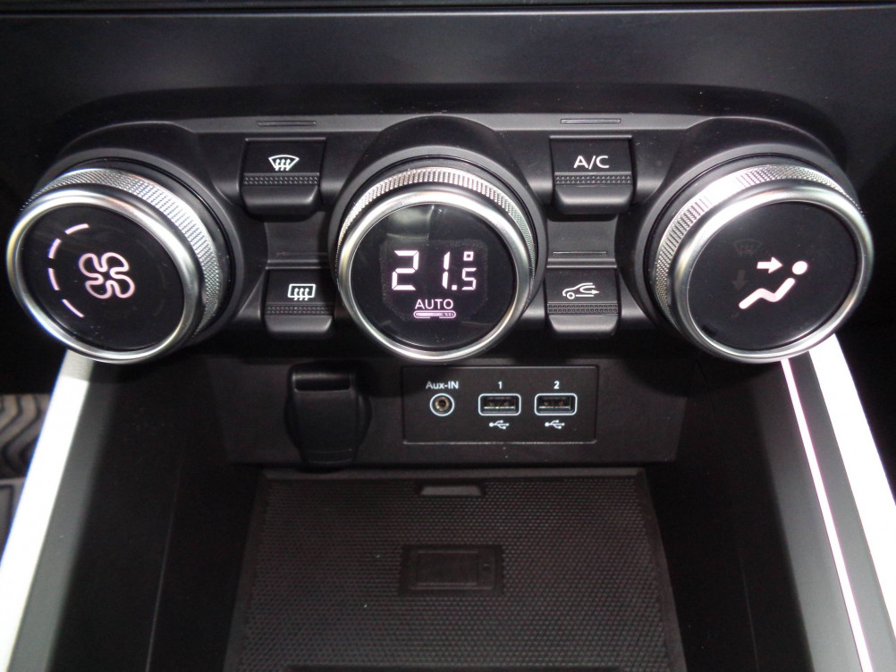 Acheter Renault Clio 5 Clio E-Tech 140 Intens 5p occasion dans les concessions du Groupe Faurie