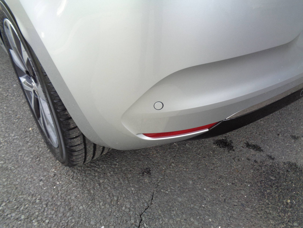 Acheter Renault Clio 5 Clio E-Tech 140 Intens 5p occasion dans les concessions du Groupe Faurie