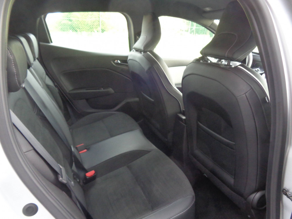 Acheter Renault Clio 5 Clio E-Tech 140 Intens 5p occasion dans les concessions du Groupe Faurie