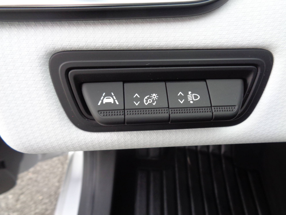 Acheter Renault Clio 5 Clio E-Tech 140 Intens 5p occasion dans les concessions du Groupe Faurie