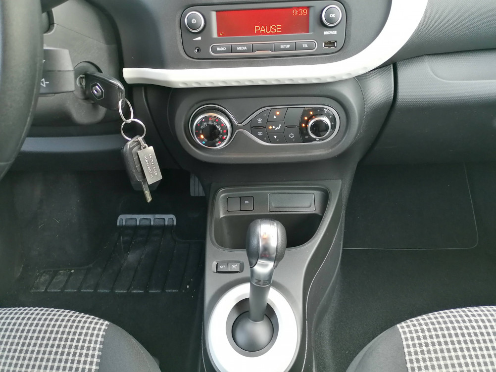 Acheter Renault Twingo Electrique Twingo III Achat Intégral Life 5p occasion dans les concessions du Groupe Faurie