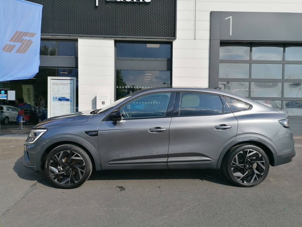 Acheter Renault Arkana Arkana E-Tech 145 - 23 esprit Alpine 5p occasion dans les concessions du Groupe Faurie