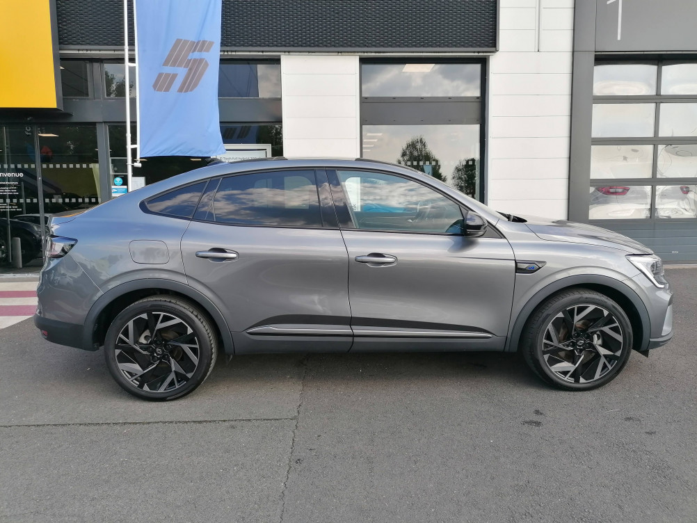 Acheter Renault Arkana Arkana E-Tech 145 - 23 esprit Alpine 5p occasion dans les concessions du Groupe Faurie