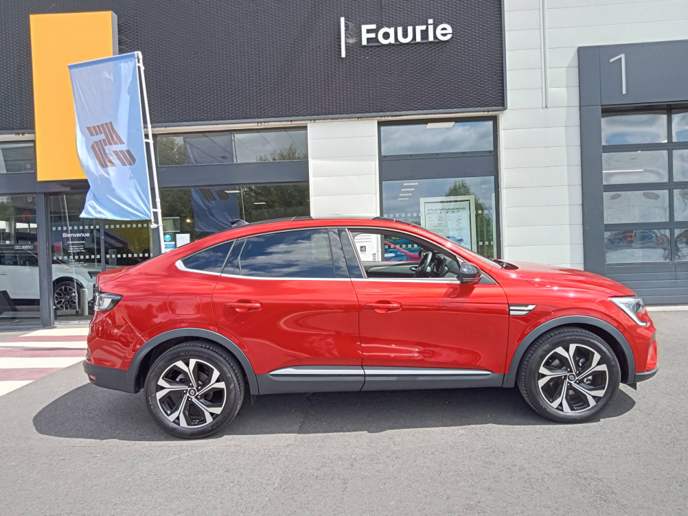 Acheter Renault Arkana Arkana E-Tech 145 - 23 Techno 5p occasion dans les concessions du Groupe Faurie
