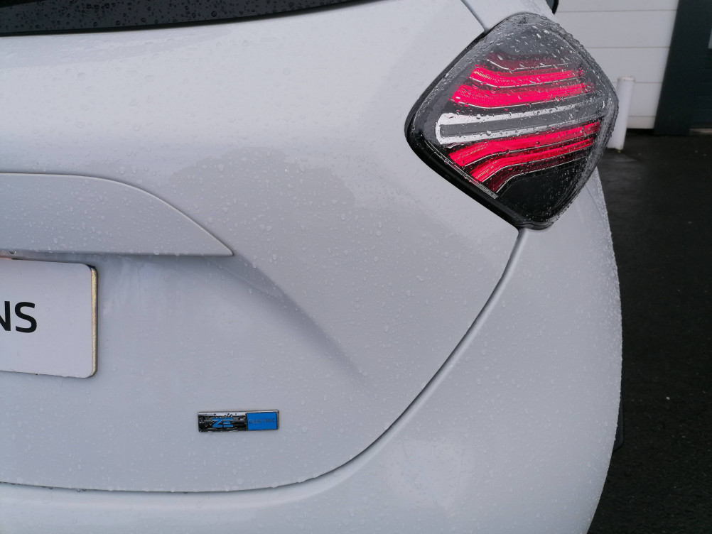 Acheter Renault Zoe Zoe R110 Achat Intégral Life 5p occasion dans les concessions du Groupe Faurie