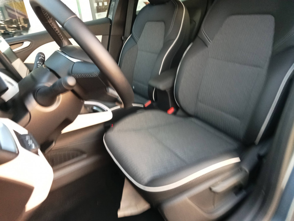 Acheter Renault Clio 5 Clio TCe 90 - 21N Intens 5p occasion dans les concessions du Groupe Faurie