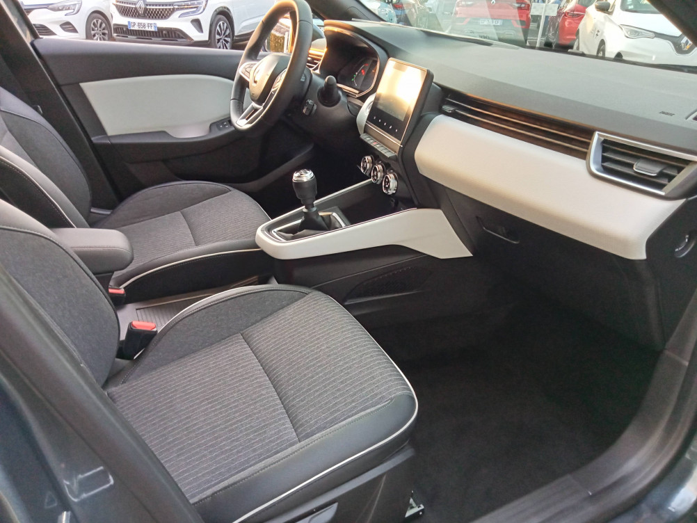 Acheter Renault Clio 5 Clio TCe 90 - 21N Intens 5p occasion dans les concessions du Groupe Faurie