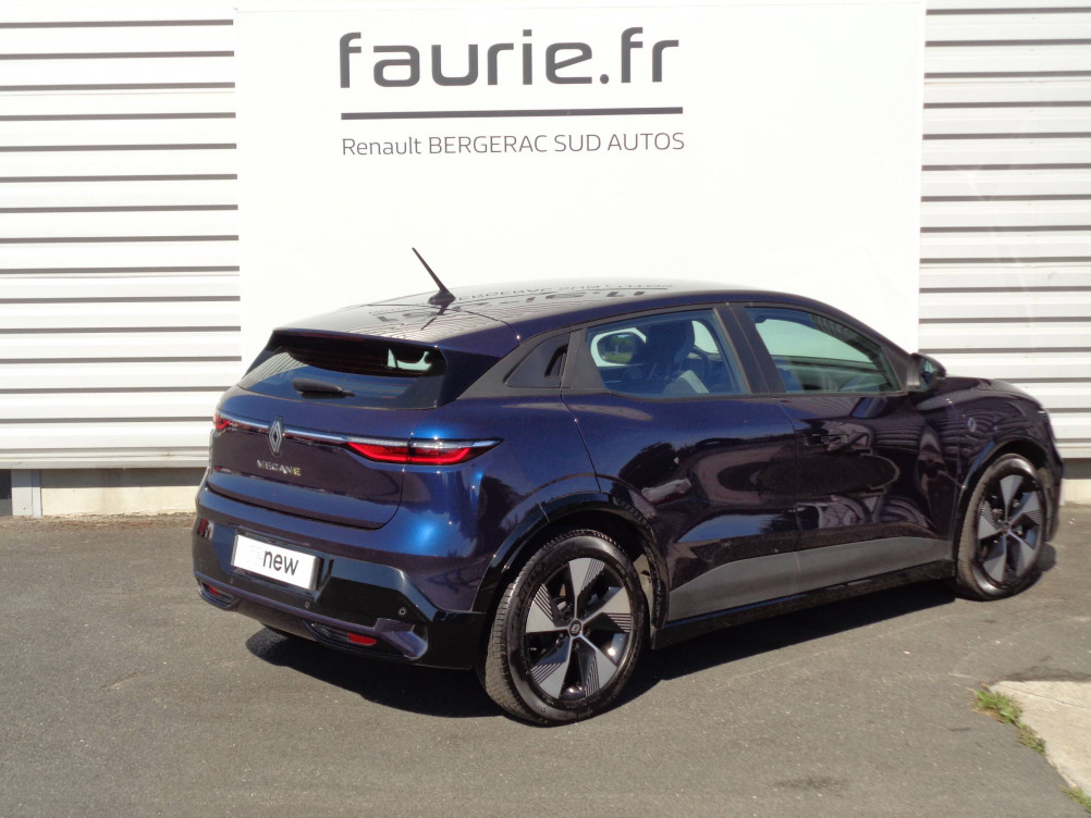 Acheter Renault Megane E-Tech Megane E-Tech EV40 130ch standard charge Equilibre 5p occasion dans les concessions du Groupe Faurie